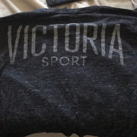 Crop tee - Picture 3 of 3